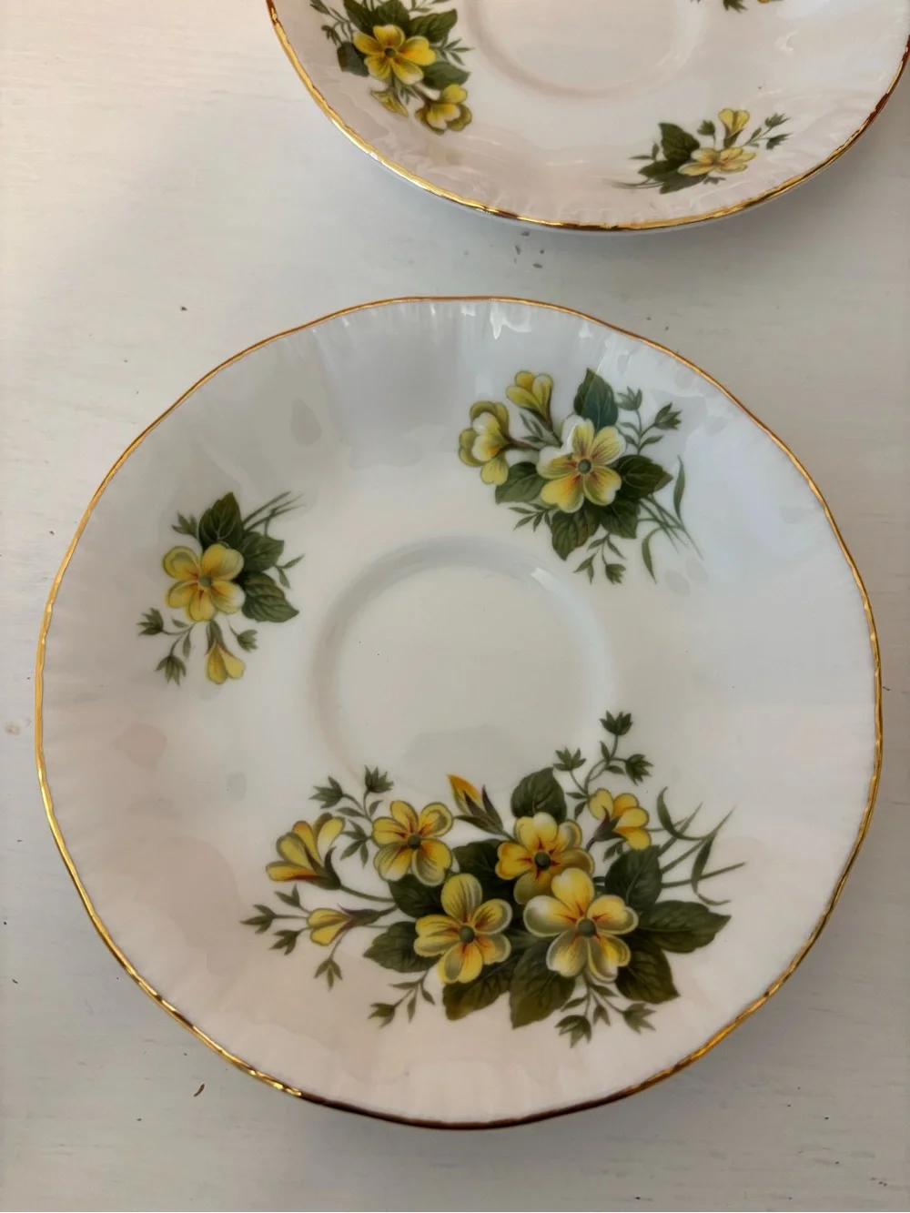 VNT Paragon Primrose 6 Saucers Fine Bone China Yellow Floral HM Queen England